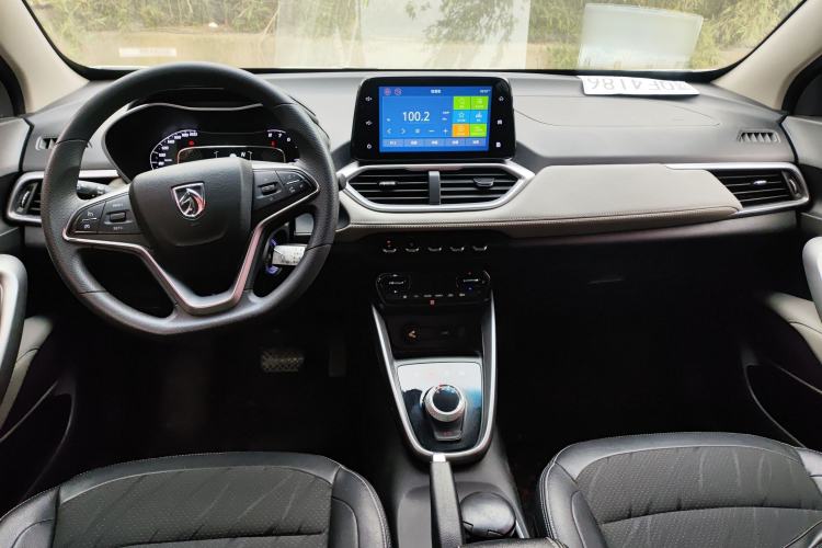 Used Baojun 510 2017 1.5L Automatic Fashion Model
