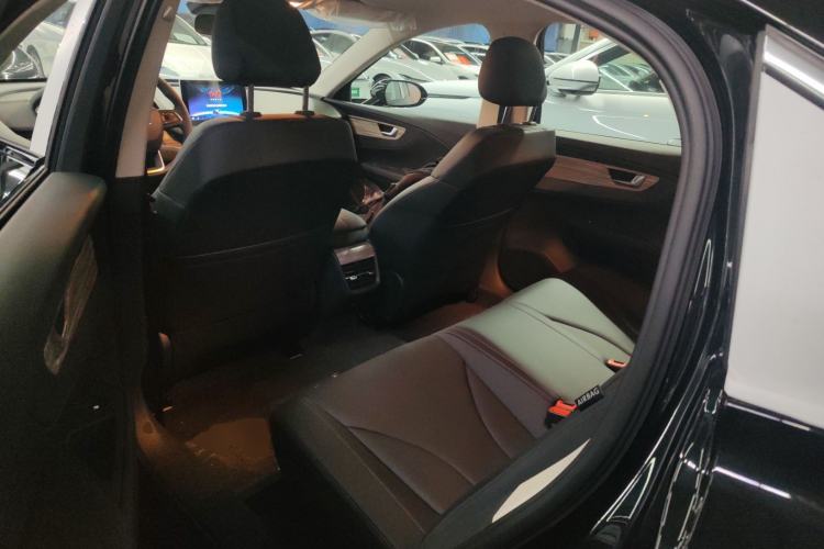 Used Hongqi E-QM5 2024 500km Range Edition
