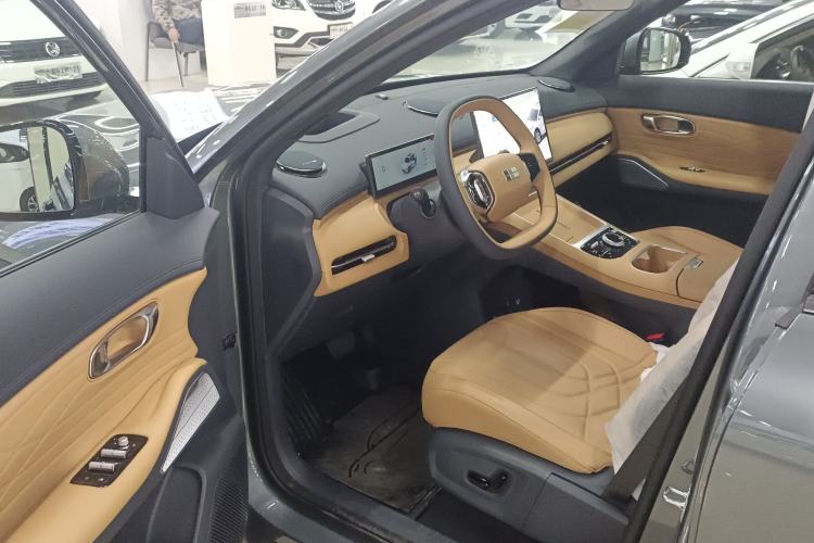 Used Geely Galaxy Galaxy Xingjian 7 EM-i 2025 120km Exploration+ Version
