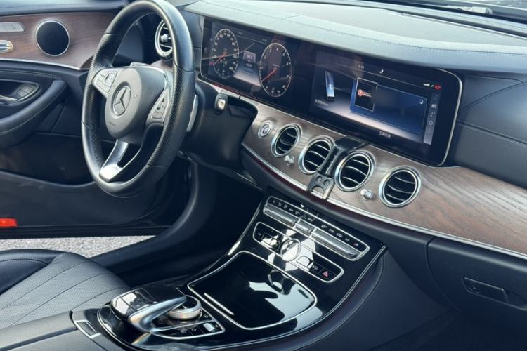 Used Mercedes-Benz E-Class 2016 E 300 L Luxury Model
