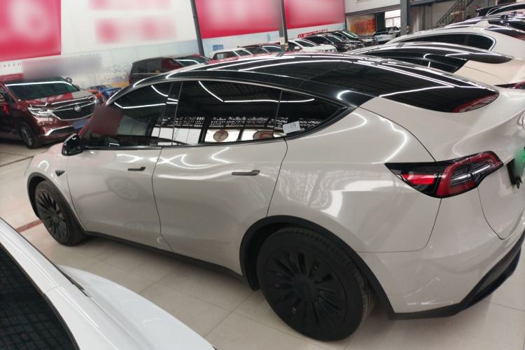 Used Tesla Model Y 2022 Rear-Wheel-Drive Version
