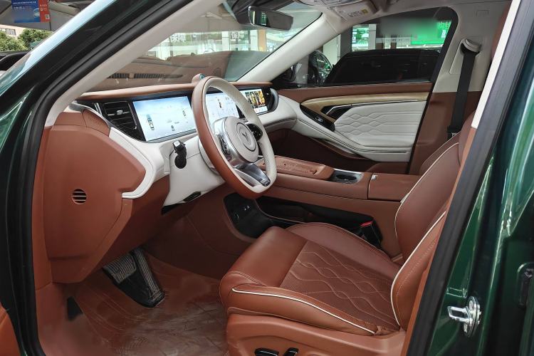 Used VOYAH FREE 2024 Ultra-Long Range Intelligent Driving Version
