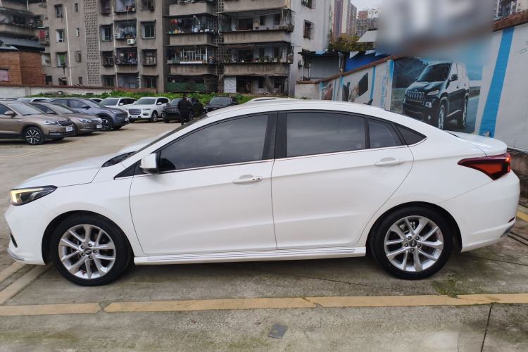 Used Chery Arrizo GX 2019 Pro 1.5T CVT Dynamic Color Edition China VI Standard
