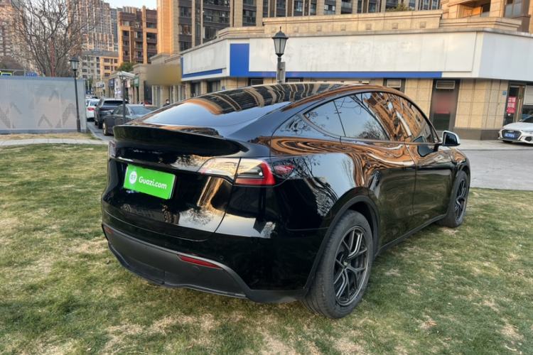 Used Tesla Model Y 2021 Standard Range Rear-Wheel Drive Version
