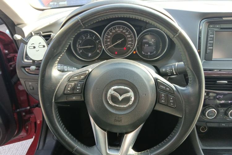 Used Mazda Atenza 2015 2.0L Blue Sky Luxury Edition
