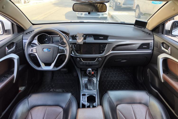 Used Geely Auto Emgrand 2017 Hatchback RS Million Edition 1.5L CVT Upward Version
