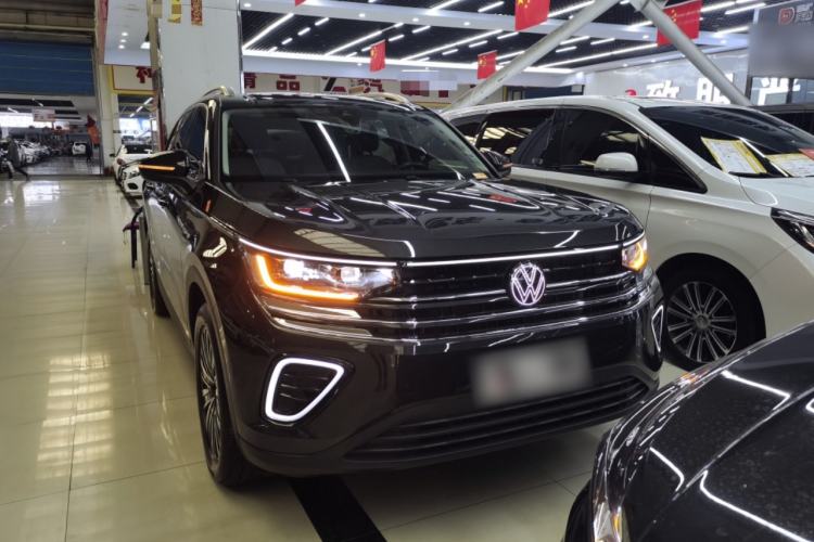 Used Volkswagen Talagon 2023 330TSI Luxury Touring Edition
