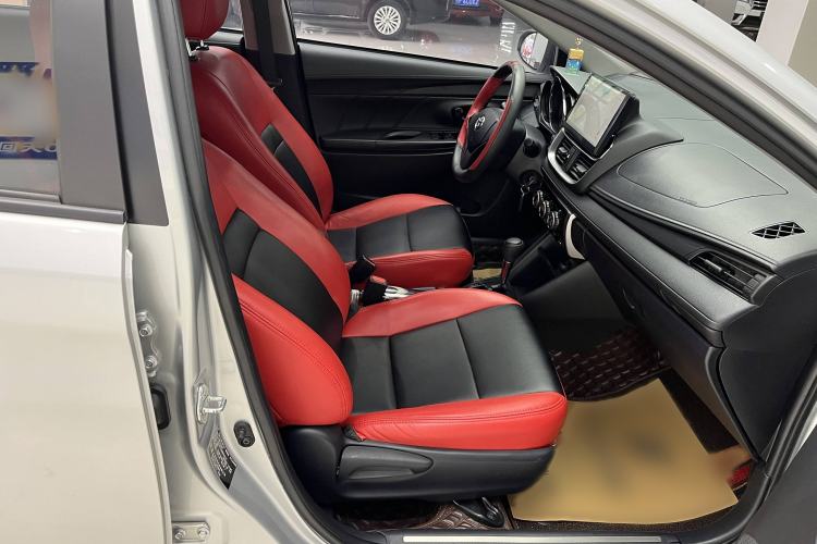 Used Toyota YARiS L 2021 1.5L CVT Leading Edition
