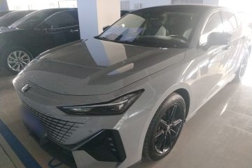 Used Changan UNI-V iDD 2023 ZhiDian iDD 1.5T 113km ZhiKu Model