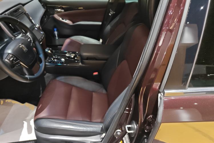 Used Toyota Crown 2018 2.0T Sport Edition
