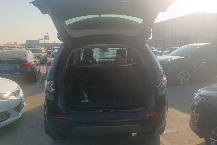 Used Land Rover Discovery Sport 2018 240 PS SE Version
