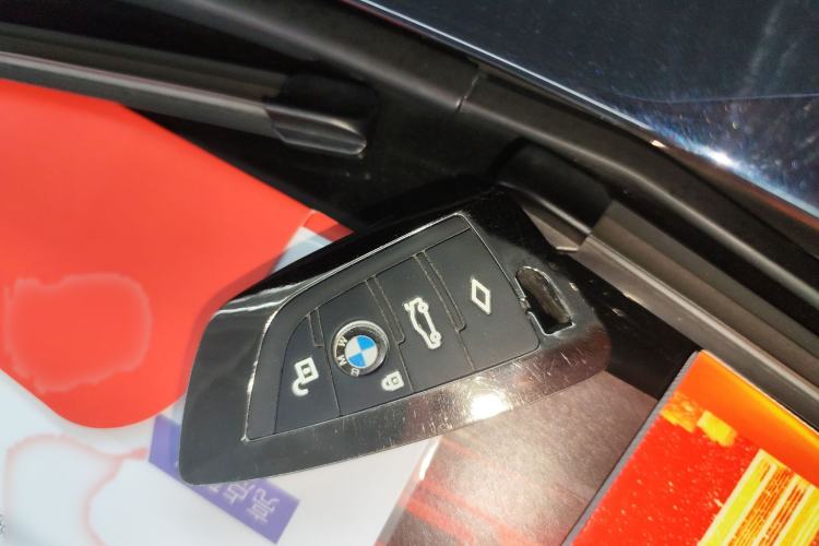 Used BMW X5 2022 xDrive 30Li M Sport Package
