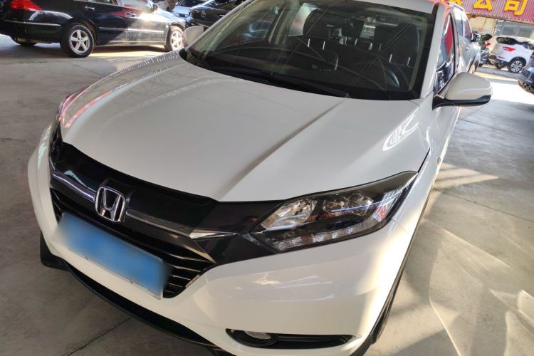 Used Honda Vezel 2017 1.8L CVT Front-Wheel Drive Pioneer Edition
