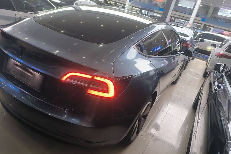 Used Tesla Model 3 2022 Rear-Wheel-Drive Version
