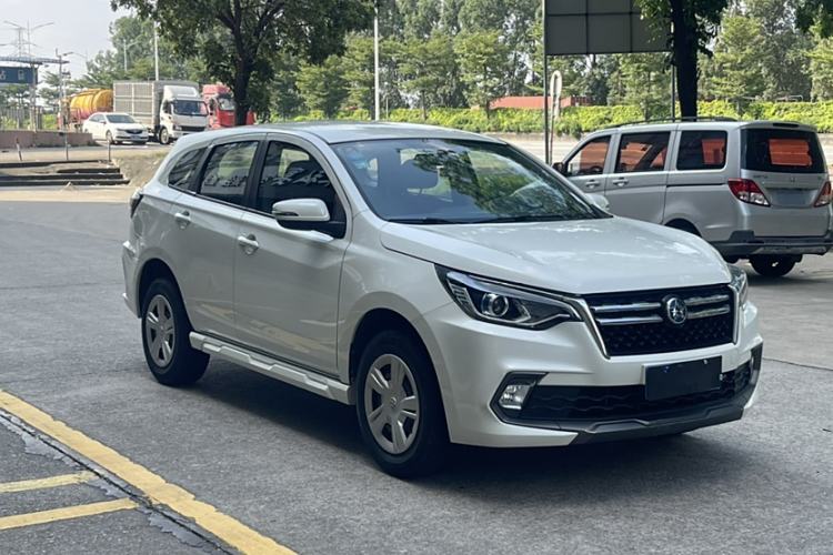 Used Venucia T70 2019 1.6L Manual Classic Edition
