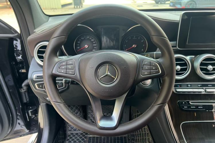 Used Mercedes-Benz GLC 2018 Facelifted GLC 260 4MATIC Dynamic Edition