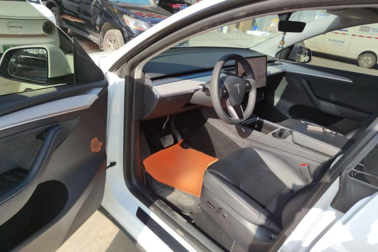 Used Tesla Model Y 2024 Rear-Wheel-Drive Version