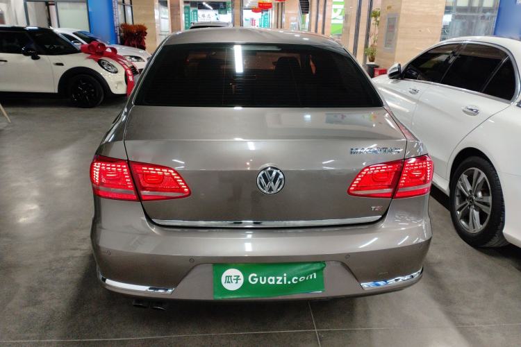 Used Volkswagen Magotan 2015 1.8TSI Prestige Model
