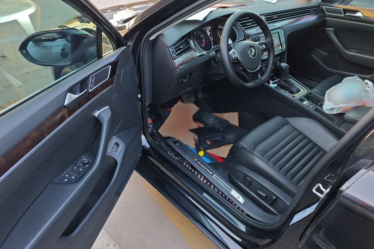 Used Volkswagen Magotan 2019 330TSI DSG Luxury Version China VI Standard
