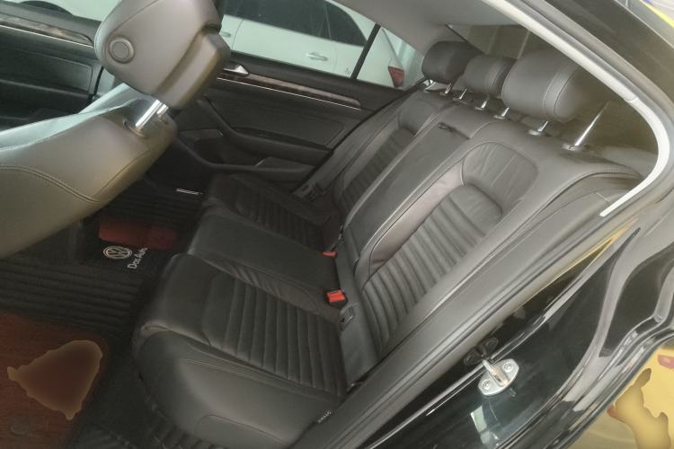 Used Volkswagen Magotan 2019 330TSI DSG Luxury Model China V Standard
