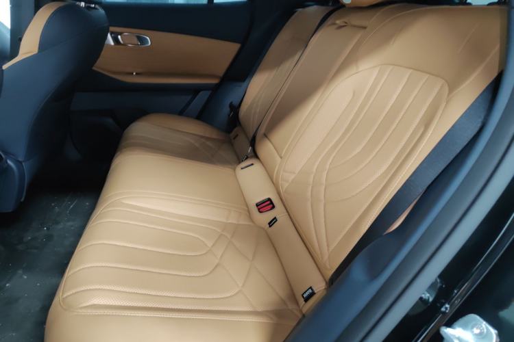 Used  Galaxy Xingjian 7 EM-i 2025 120km Launch+ Version
