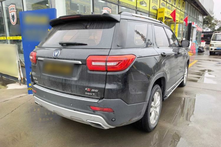 Used Changan CS95 2018 2.0T Four-Wheel Drive Glory Edition
