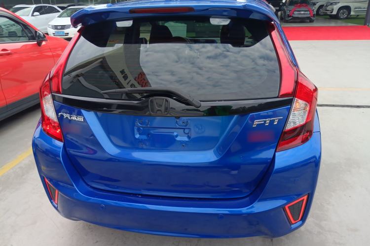 Used Honda Fit 2016 1.5L LXS CVT Comfort Sunroof Version
