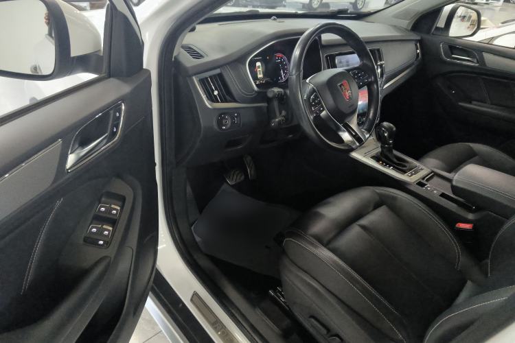 Used Roewe RX5 2018 30T Two-Wheel Drive Automatic Internet Platinum Edition
