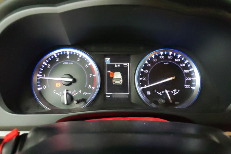 Used Toyota Highlander 2018 2.0T Four-Wheel Drive Luxury Version 7 Seats China VI Standard