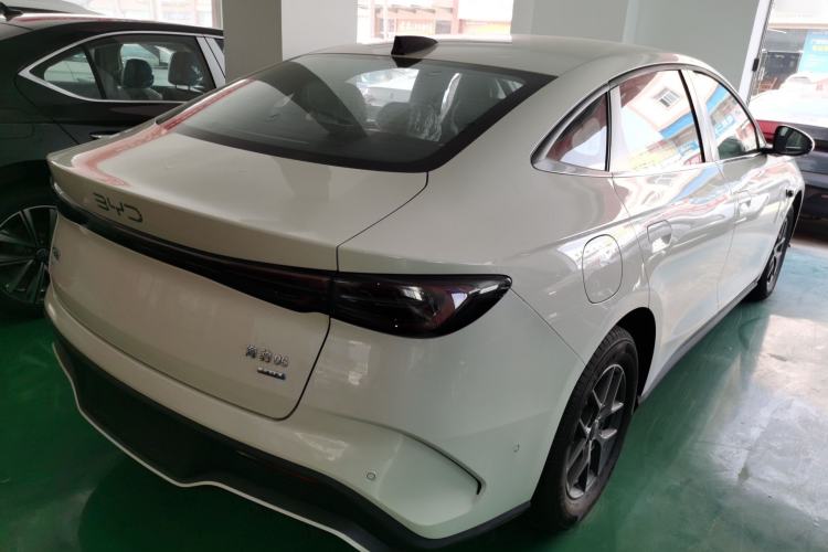 Used BYD Seal 06 New Energy 2025 DM-i Smart Drive 80KM Luxury Model
