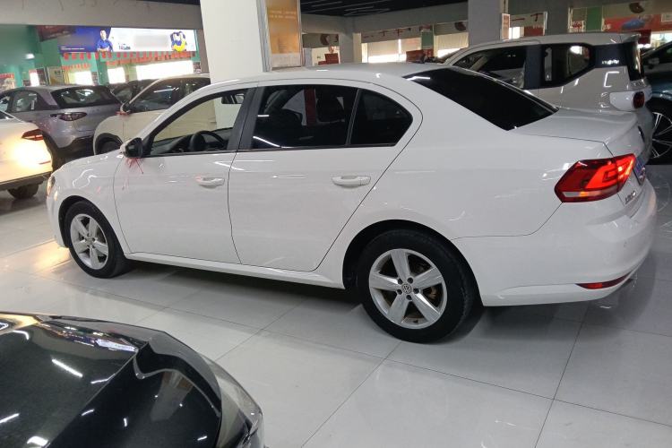 Used Volkswagen Lavida 2017 1.6L Automatic Fashion Edition
