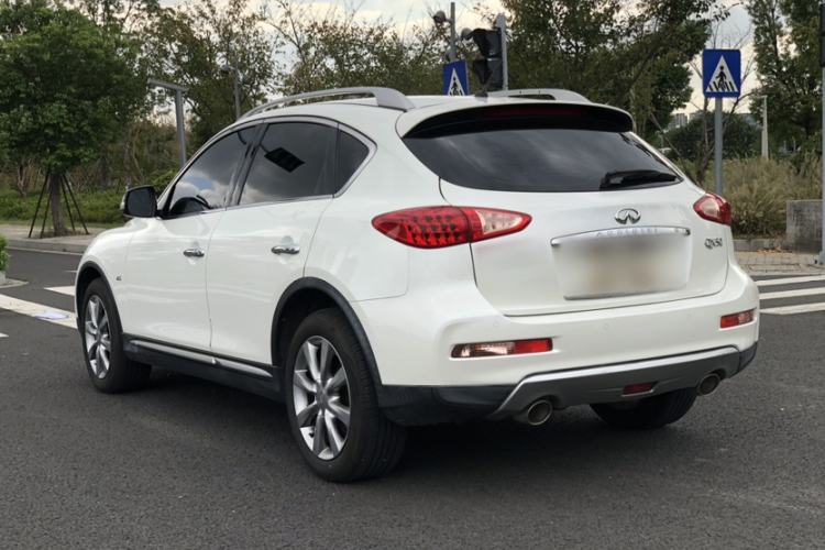 Used Infiniti QX50 2015 2.5L Comfort Edition