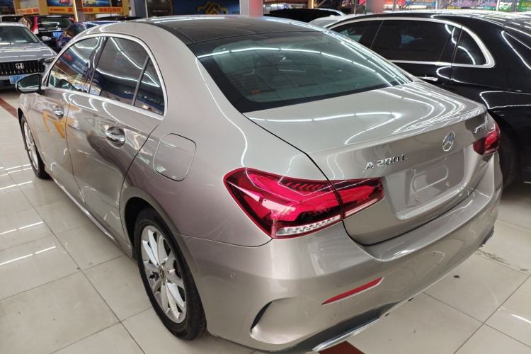 Used Mercedes-Benz A-Class 2021 A 200 L Sport Sedan Fashion Model
