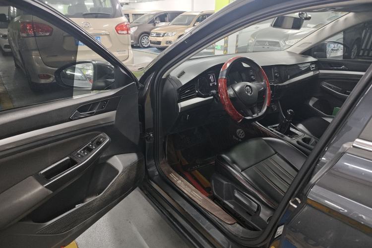 Used Volkswagen Bora 2020 1.5L Manual Fashion Edition