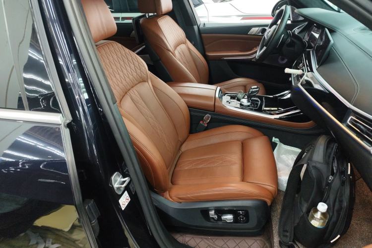 Used BMW X7 2019 xDrive40i Executive Model M Sport Package
