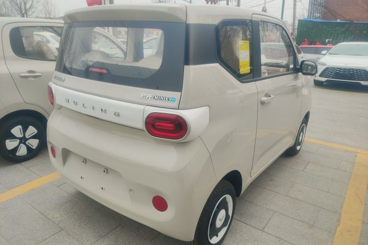 Used Wuling Hongguang MINIEV 2024 3rd Generation 215km Youth Edition
