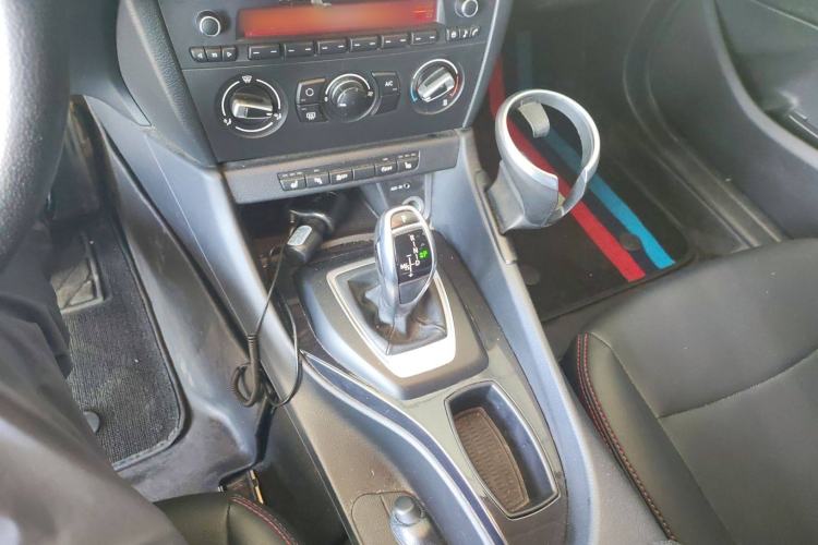 Used BMW X1 2015 sDrive18i Fashion Upgrade Edition
