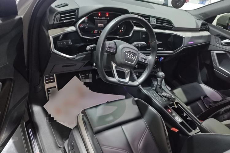 Used Audi Q3 2024 35 TFSI Fashion Dynamic Edition
