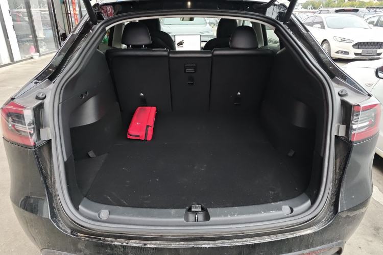 Used Tesla Model Y 2021 Standard Range Rear-Wheel Drive Version