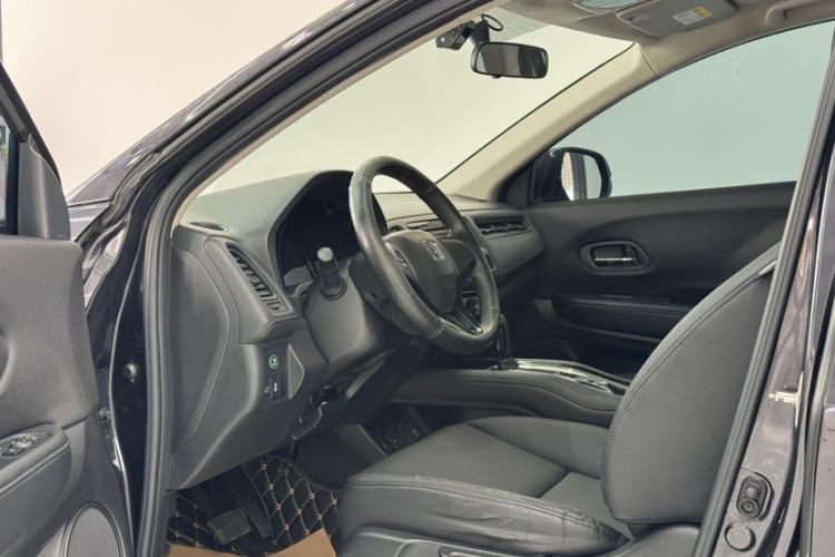 Used Honda Vezel 2017 1.5L CVT 2WD Comfort Model