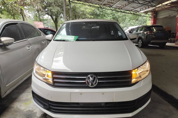 Used Volkswagen Santana 2016 1.4L Manual Fashion Edition
