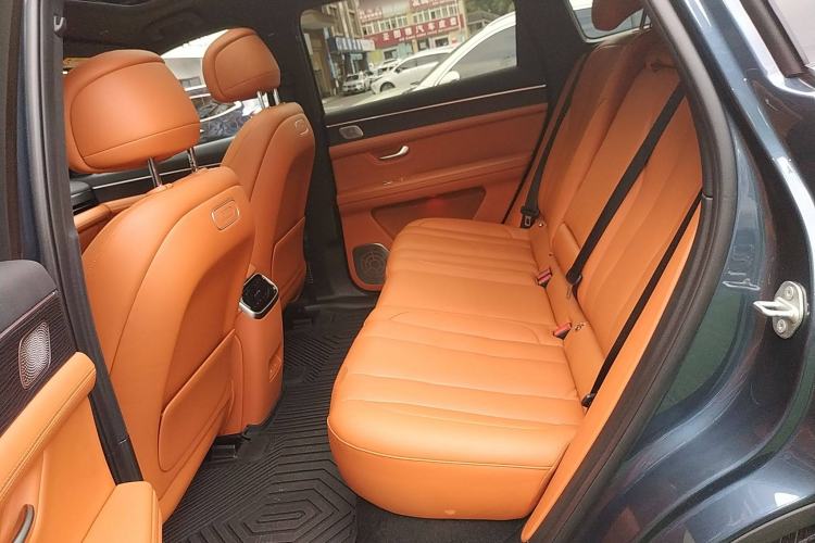 Used Hima AITO M7 2024 1.5T Intelligent Drive 4WD Ultra Version 5 Seats
