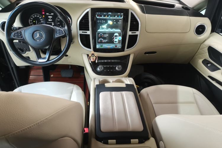 Used Mercedes-Benz Vito 2016 2.0T Business Edition
