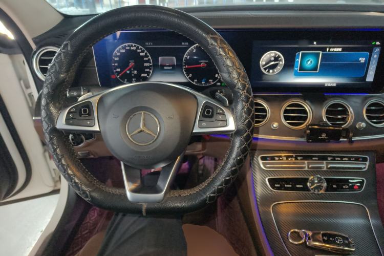 Used Mercedes-Benz E-Class 2016 E 300 L Sporty and Stylish Model