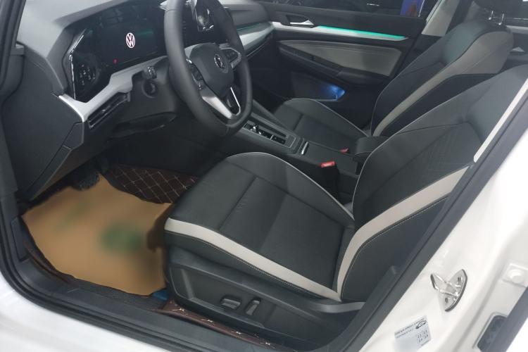 Used Volkswagen Golf 2023 Facelift 280TSI DSG Pro
