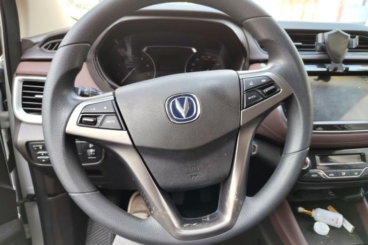 Used Changan Lingxuan 2017 1.6L Manual Happiness Edition
