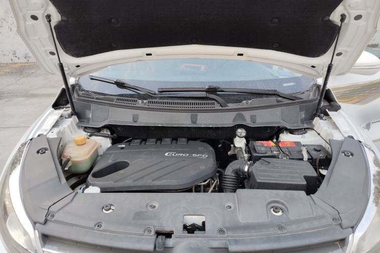 Used Dongfeng Fengon 580 2017 1.5T CVT Luxury Model
