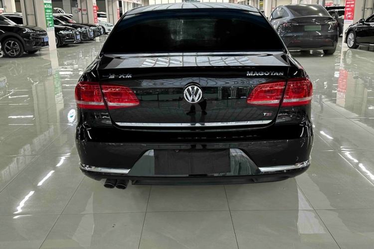 Used Volkswagen Magotan 2013 1.8TSI Luxury Model
