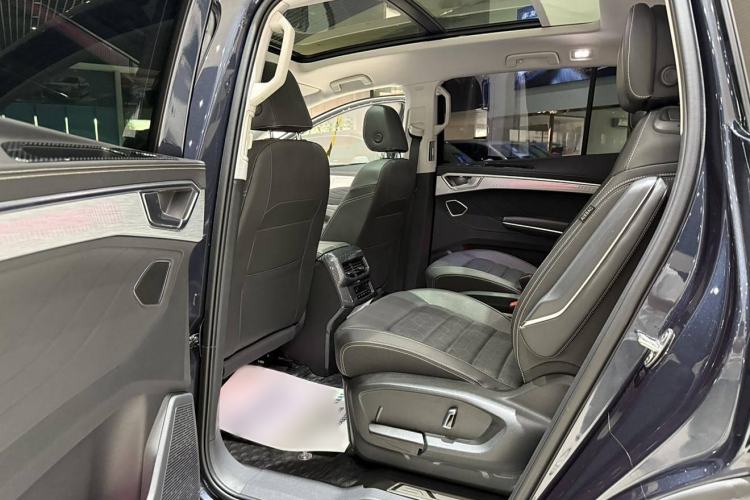 Used Volkswagen Talagon 2023 Facelift 380TSI All-Wheel-Drive Luxury Jiajing Pro 6-Seater
