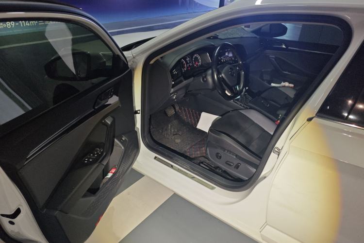 Used Volkswagen Sagitar 2019 280TSI DSG Luxury Version China VI Standard
